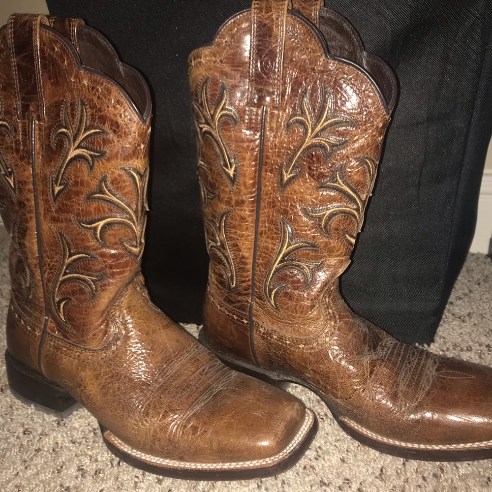 Ariat Cowboy Boots
